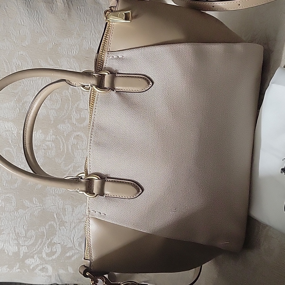 COACH BADGE ELISE SATCHEL  BAG NWOT - Picture 7 of 14